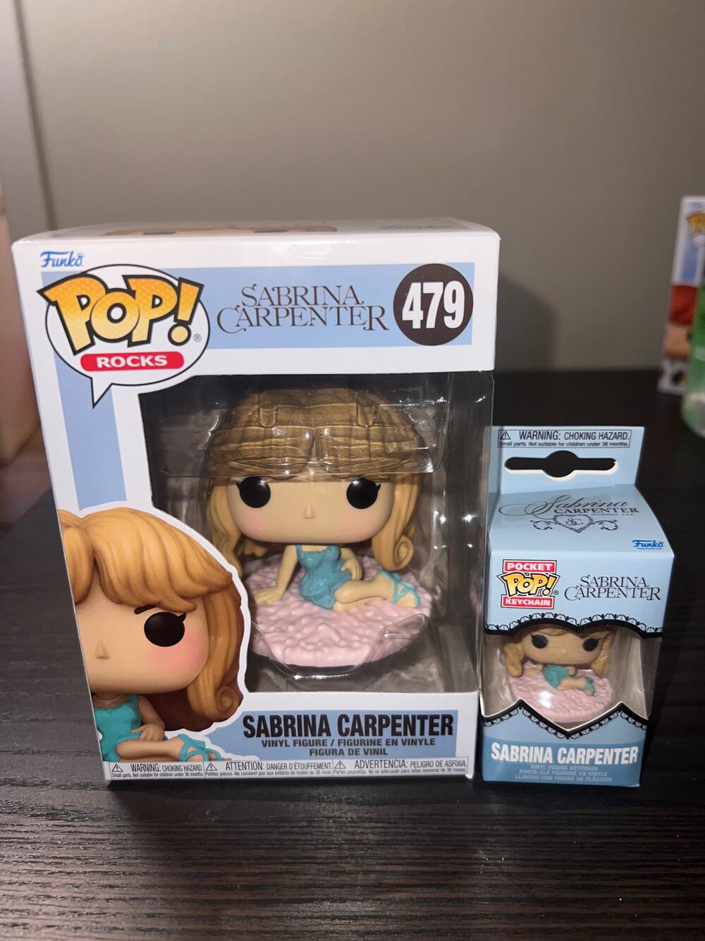 2 Sabrina Carpenter Short n' Sweet Funko Pop #479 & Pocket Keychain Rocks Vinyl